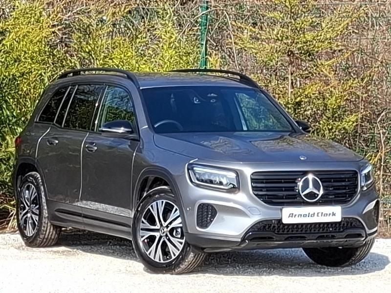 New Mercedes GLB200 Executive 163 HP (119 kW) 2025 Grey SUV