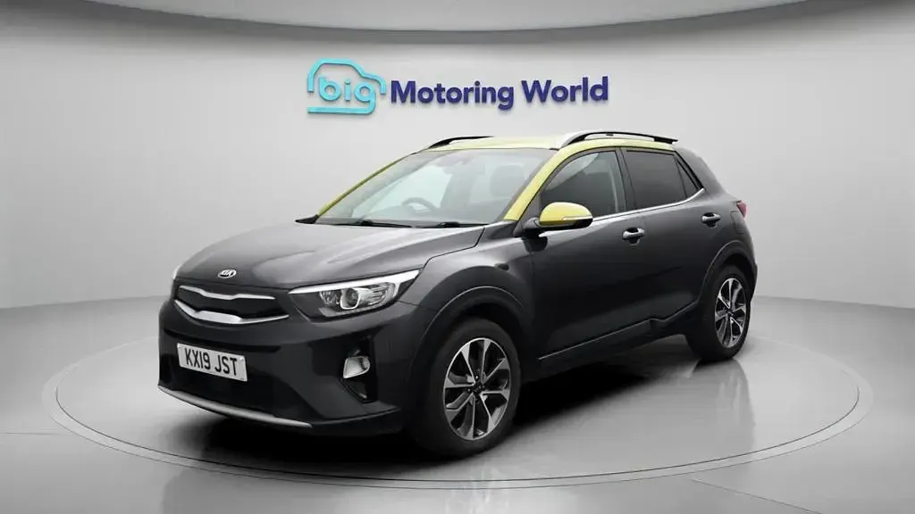 Used Kia Stonic 118 HP (86 kW) 2019 Grey SUV