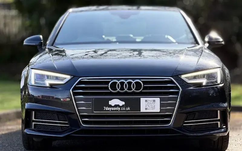 Used Audi A4 S-Line 150 HP (110 kW) 2016 Blue Sedan