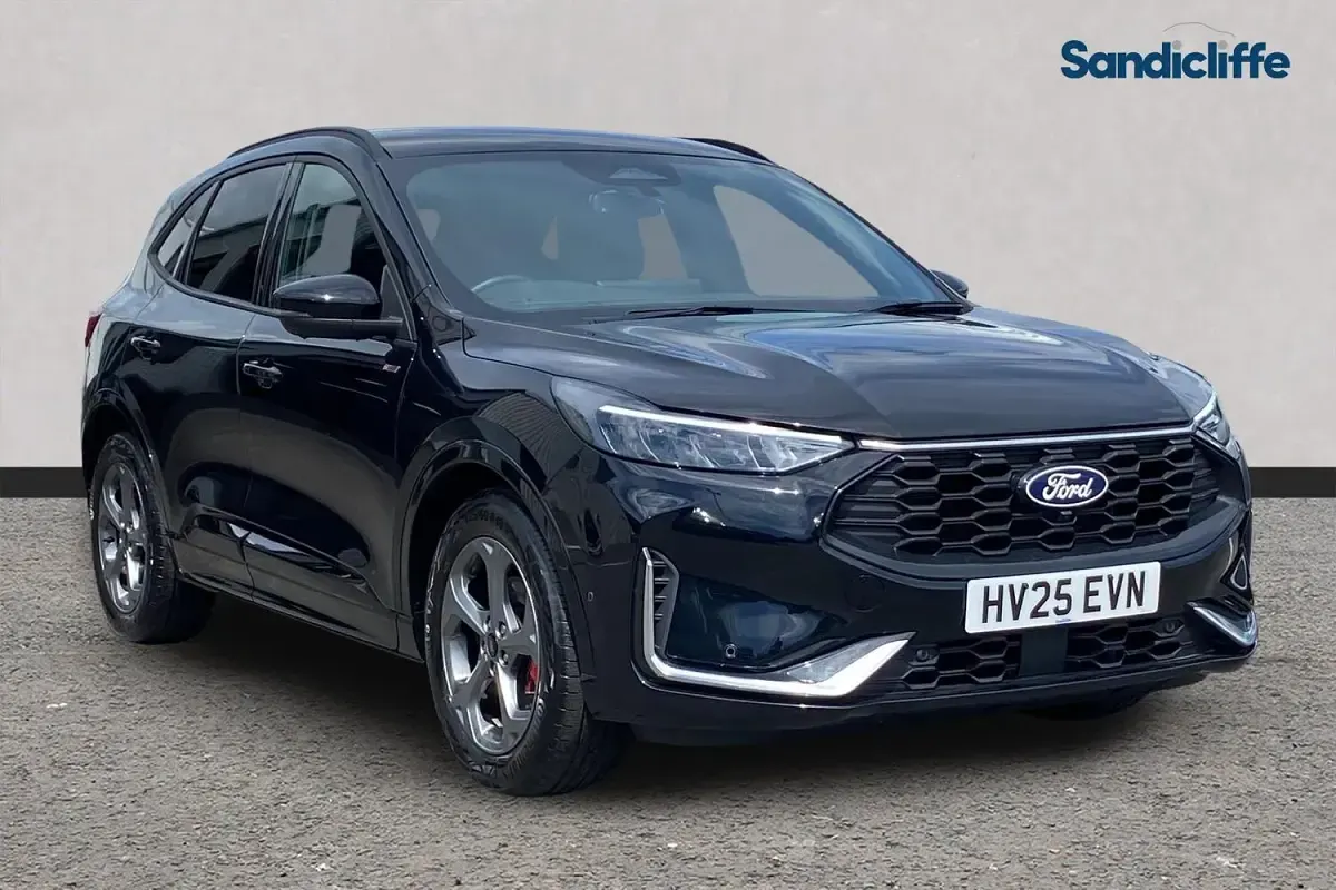 Used Ford Kuga ST-Line 183 HP (134 kW) 2025 SUV
