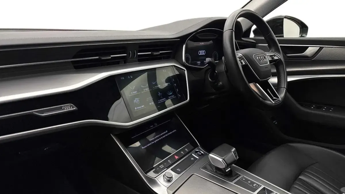 Second-hand Audi A6 Sport 200 CP (147 kW) 2022 Negru Break