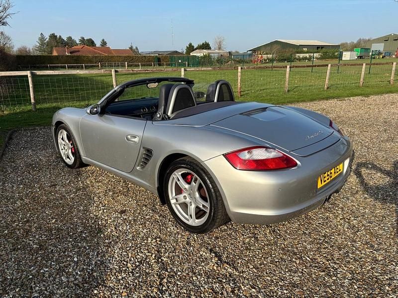 Used Porsche Boxster 295 HP (216 kW) 2007 Silver Cabriolet