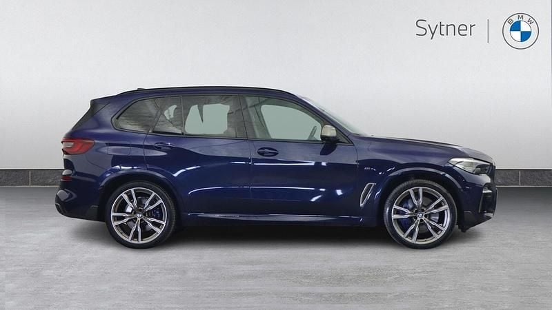 Używany BMW X5 M Performance 395 KM (290 kW) 2020 Niebieski SUV