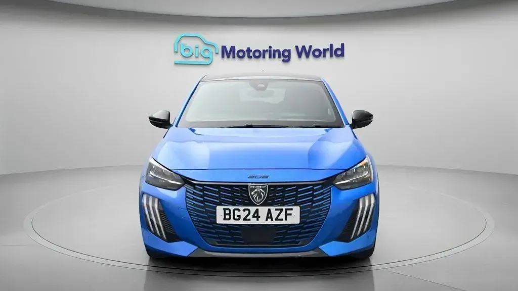 Used Peugeot 208 GT 100 HP (73 kW) 2024 Blue Hatchback