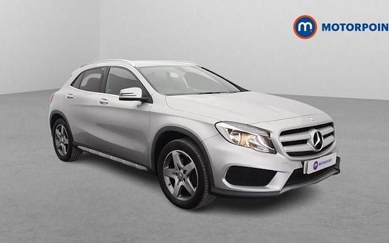 Used Mercedes GLA220 AMG line 177 HP (130 kW) 2015 Silver SUV