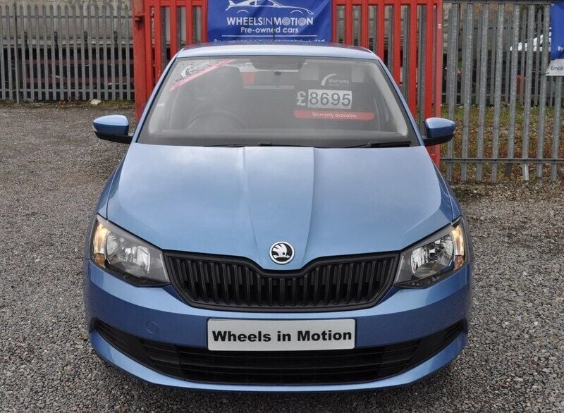 Blue Used 2015 Skoda Fabia Estate | £8,695 (Good price) - Image 1/4