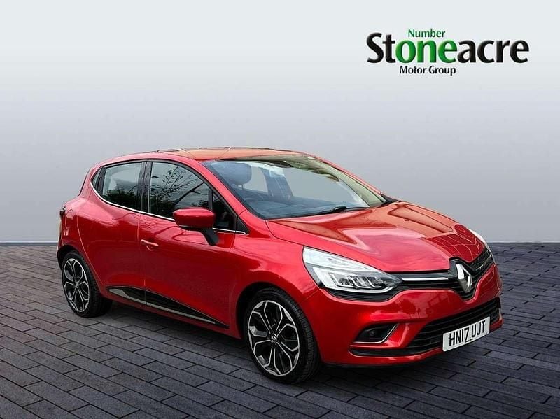 Red Used 2017 Renault Clio IV Dynamique Hatchback | £6,995 (Fair price) - Image 1/4