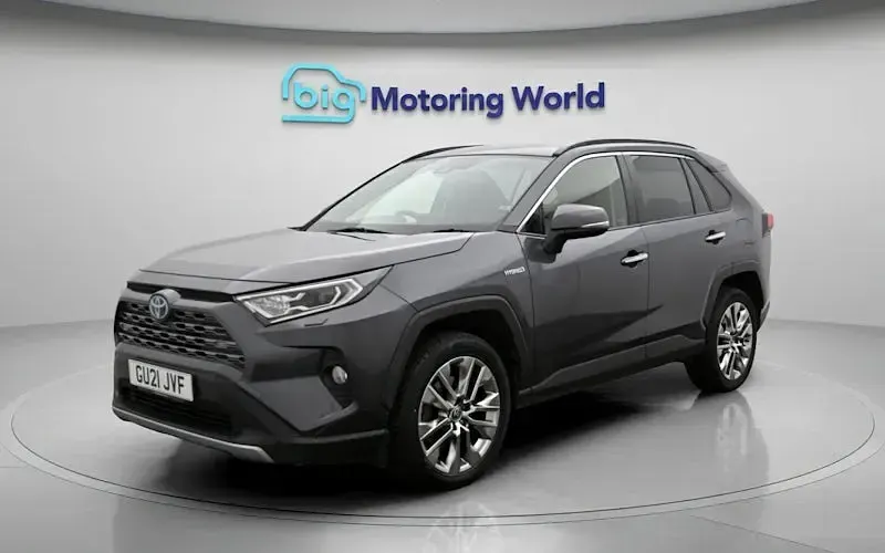 Used Toyota RAV4 218 HP (160 kW) 2025 SUV