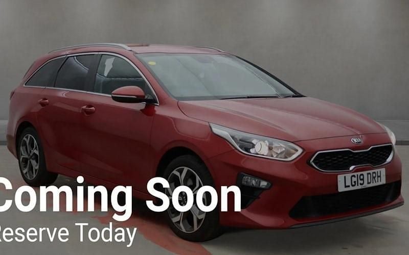 Red Used 2019 Kia Ceed Sportswagon Estate | £13,099 (A bit pricey) - Image 1/2