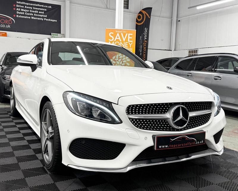 Used Mercedes C200 AMG line 184 HP (135 kW) 2018 White Coupe