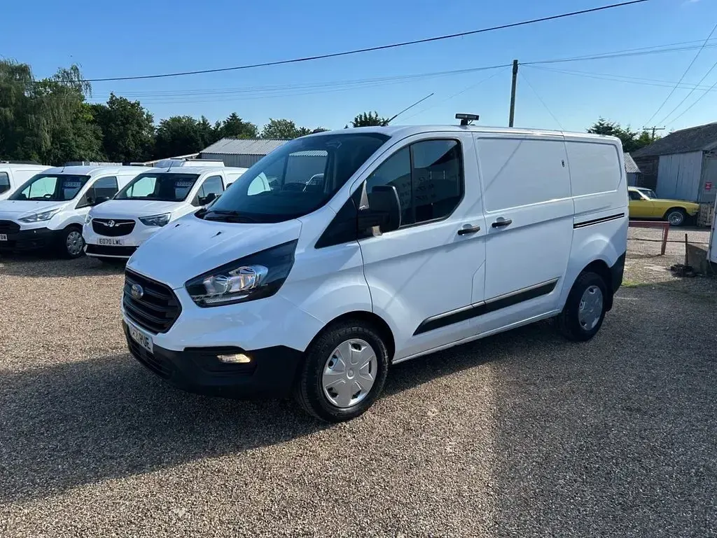 Used Ford Transit Custom S 105 HP (77 kW) 2021 White Van