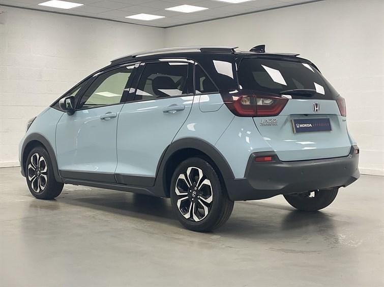 Begagnad Honda Jazz Hybrid 2022 Blå Halvkombi