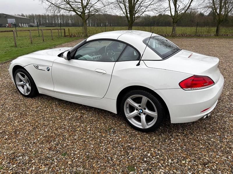 Used BMW Z4 2014 White Cabriolet