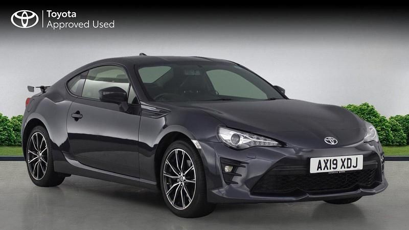 Grey Used 2019 Toyota GT86 GT Coupe | £21,495 (Fair price) - Image 1/4