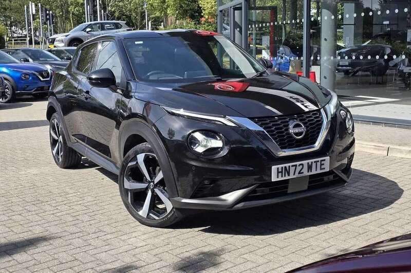 Black Used 2022 Nissan Juke Tekna SUV | £14,990 (Fair price) - Image 1/4