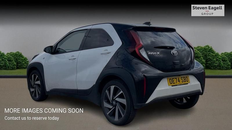 Used Toyota Aygo X 2024 White SUV