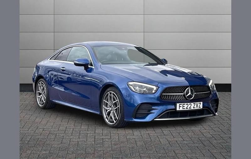 Used Mercedes E300 AMG Line Premium 254 HP (186 kW) 2022 Blue Coupe