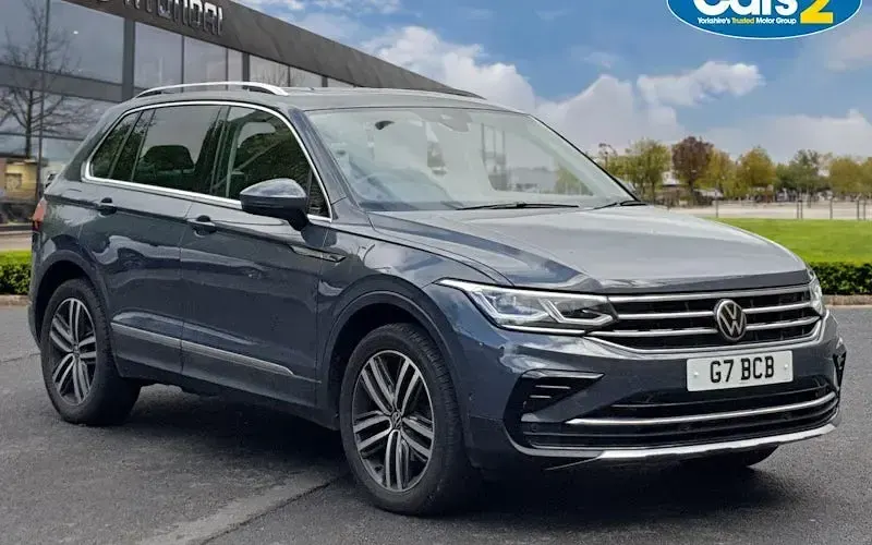 Gebraucht VW Tiguan Elegance 150 PS (110 kW) 2023 SUV