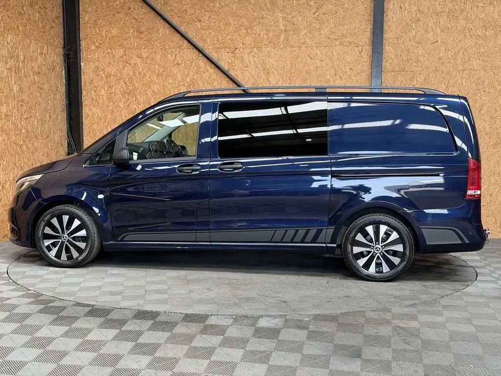 Used Mercedes Vito 2021 Blue Van