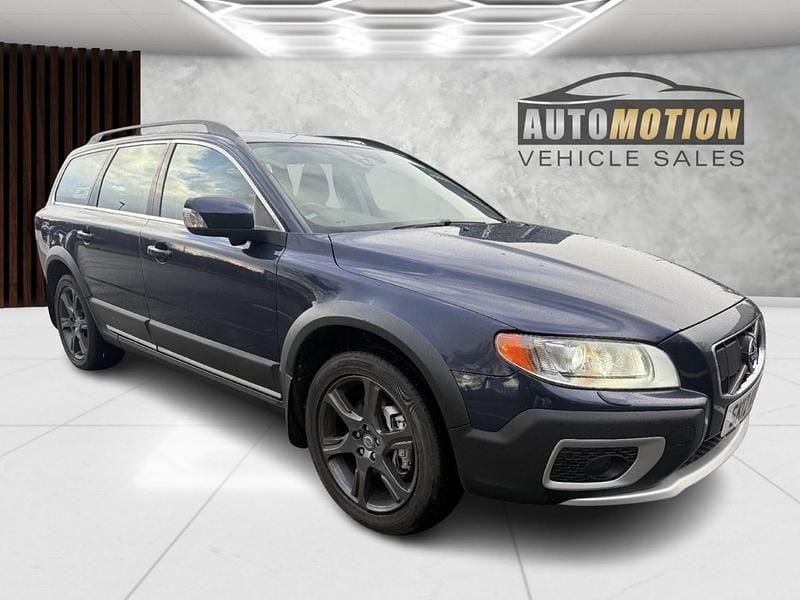Blue Used 2012 Volvo XC70 SE Lux Estate | £7,495 (Fair price) - Image 1/4
