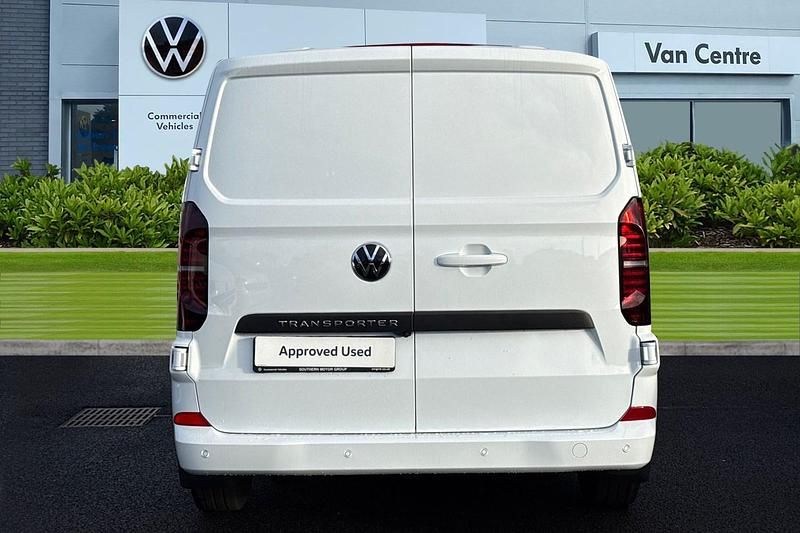 New VW Transporter 150 HP (110 kW) 2025 White Van