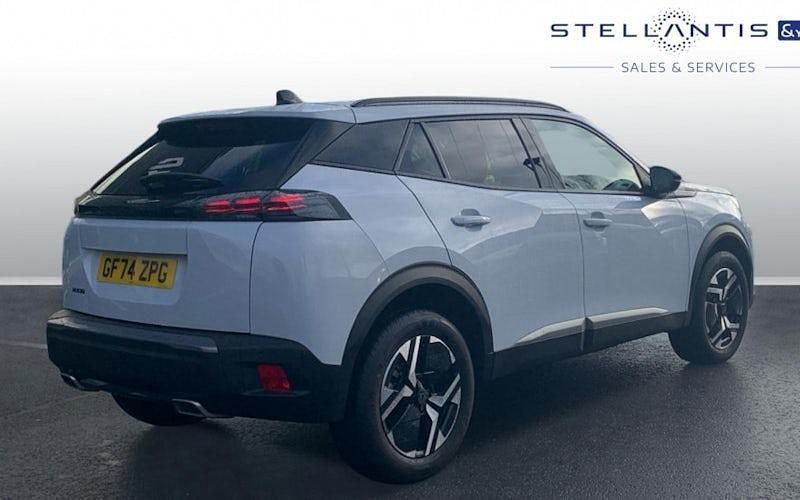 Used Peugeot 2008 Allure 131 HP (96 kW) 2024 White SUV