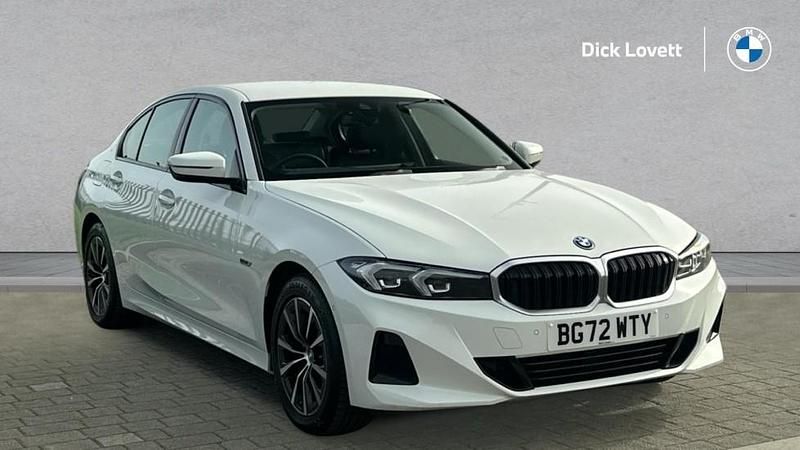 Used BMW 330e Sport Line 288 HP (211 kW) 2022 White Sedan