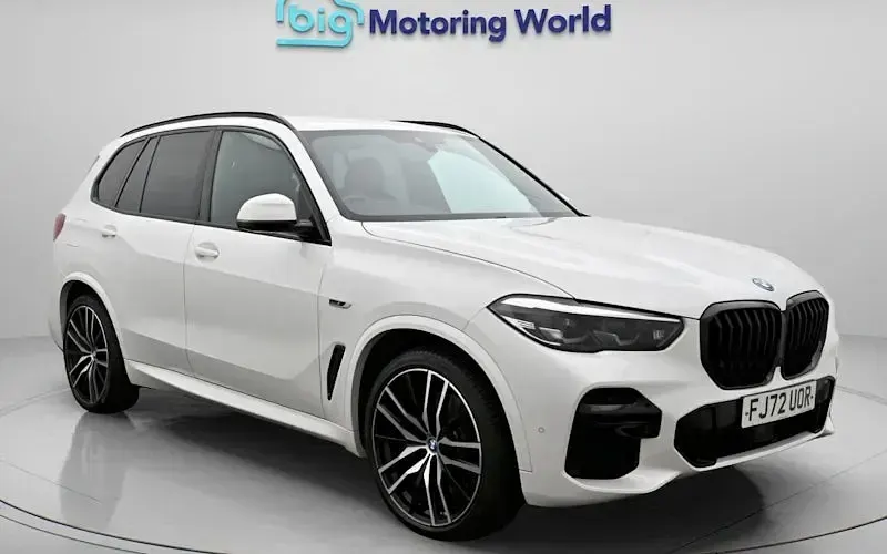Used BMW X5 M Sport 394 HP (289 kW) 2022 White SUV