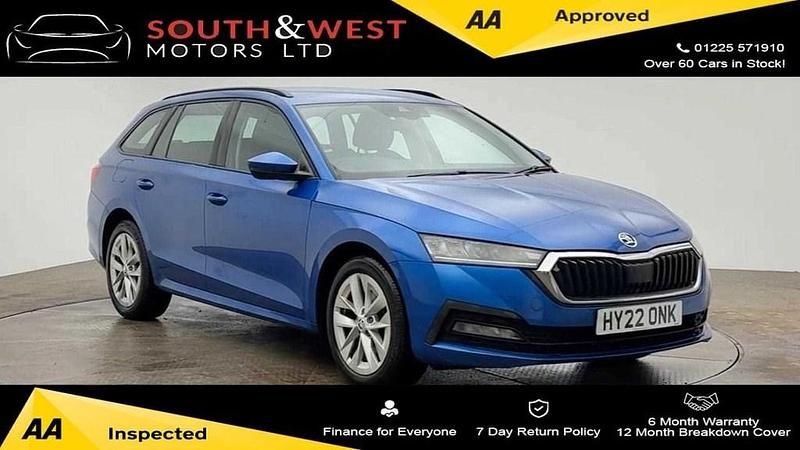 Used Skoda Octavia SE Technology 2022 Blue Estate