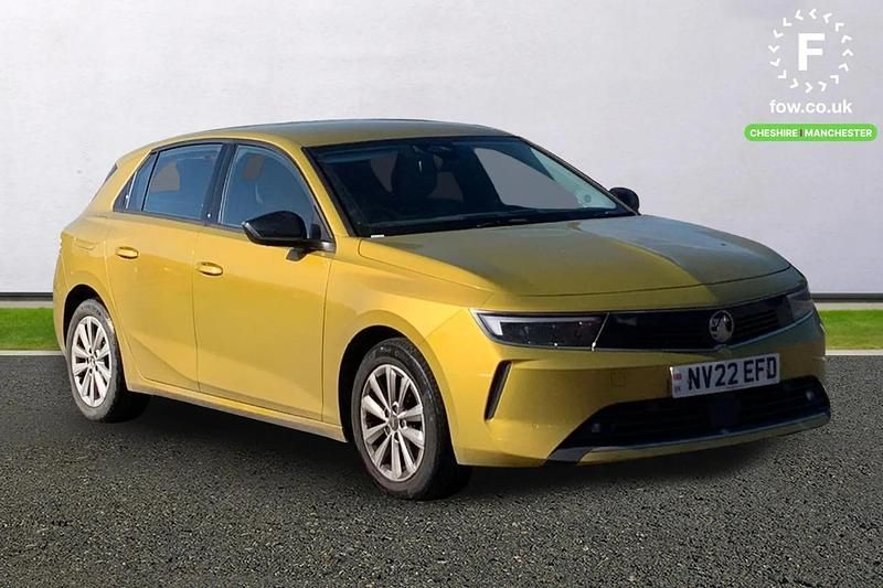 Used Vauxhall Astra Design Edition 2022 Yellow Hatchback
