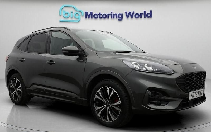 Used 2023 Ford Kuga ST-Line X SUV | £18,500 (Good price) - Image 1/4