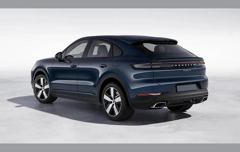 Used Porsche Cayenne 464 HP (341 kW) 2024 Blue SUV