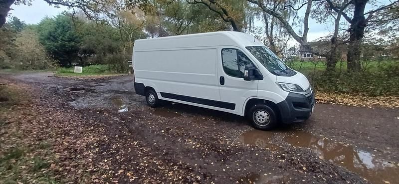 White Used 2021 Citroën Relay Van | £9,995 (Good price) - Image 1/4