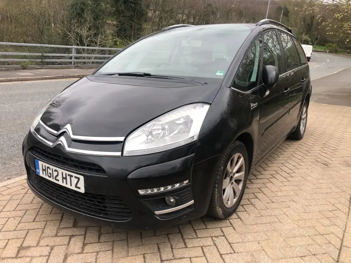 Używany Citroën Grand C4 Picasso VTR Sport 2012 Czarny Minivan
