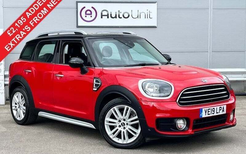 Red Used 2019 Mini Cooper D Countryman Exclusive SUV | £14,490 (Fair price) - Image 1/4