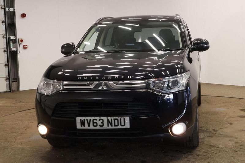 Used Mitsubishi Outlander 2013 Black SUV