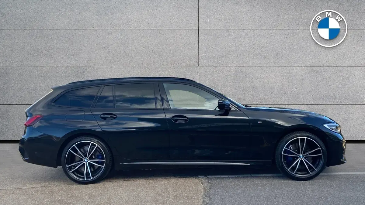 Used BMW 330 M Sport 288 HP (211 kW) 2020 Black Estate