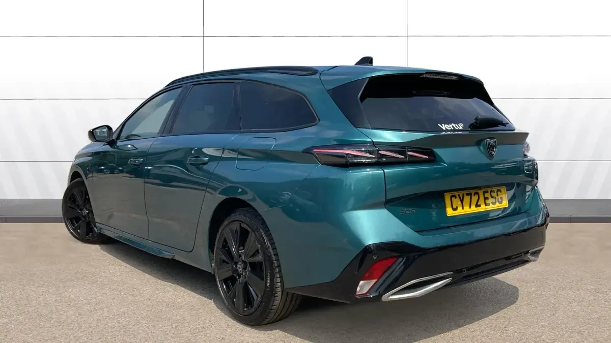 Used Peugeot 308 Premium 180 HP (132 kW) 2022 Blue Estate