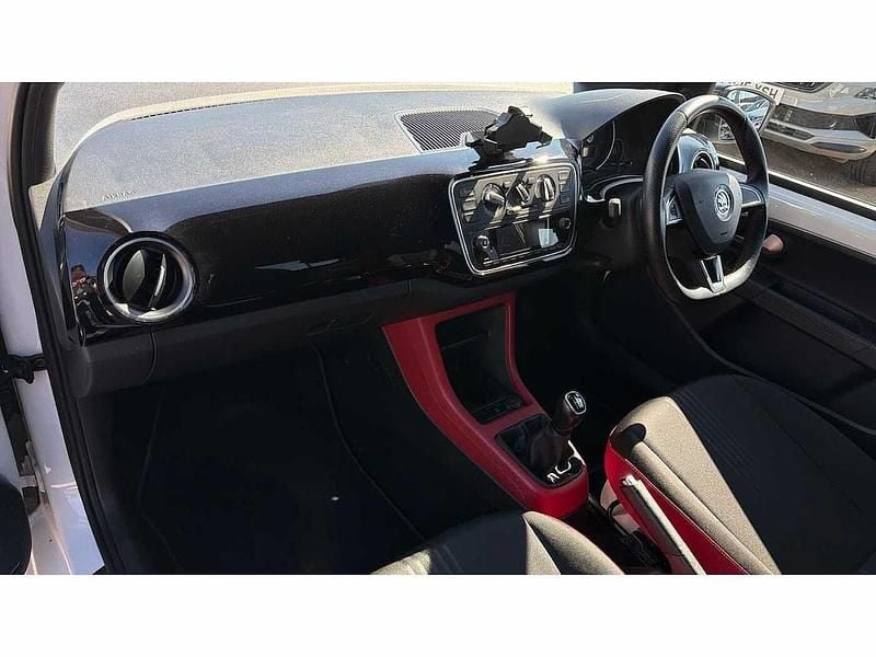 Used Skoda Citigo Monte Carlo 60 HP (44 kW) 2019 Candy white Hatchback