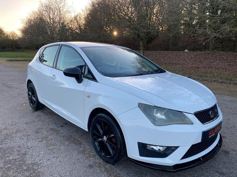 Used Seat Ibiza FR 105 HP (77 kW) 2012 White Hatchback