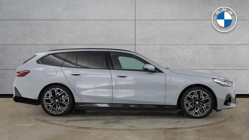 Used BMW 530e M Sport 295 HP (216 kW) 2025 Grey Estate