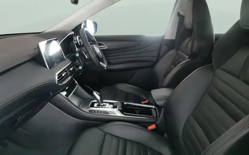 Used MG HS Exclusive 162 HP (119 kW) 2023 Black SUV