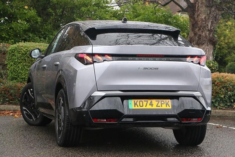 Grey Used 2025 Peugeot e-3008 GT SUV | £24,586 (Fair price) - Image 1/3