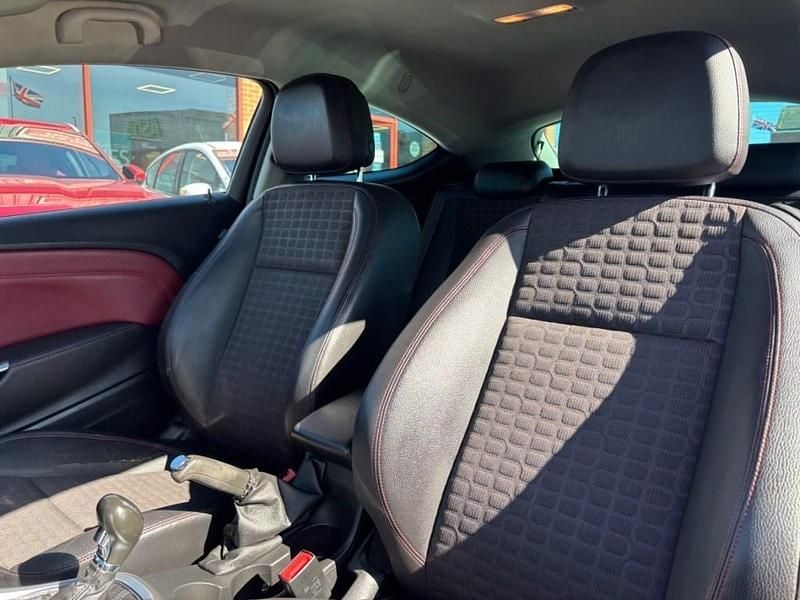 Used Vauxhall Astra GTC SRi 2014 Red Hatchback