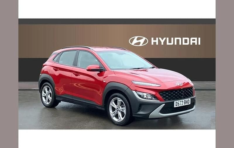 Red Used 2022 Hyundai Kona SE SUV | £13,561 (Good price) - Image 1/4