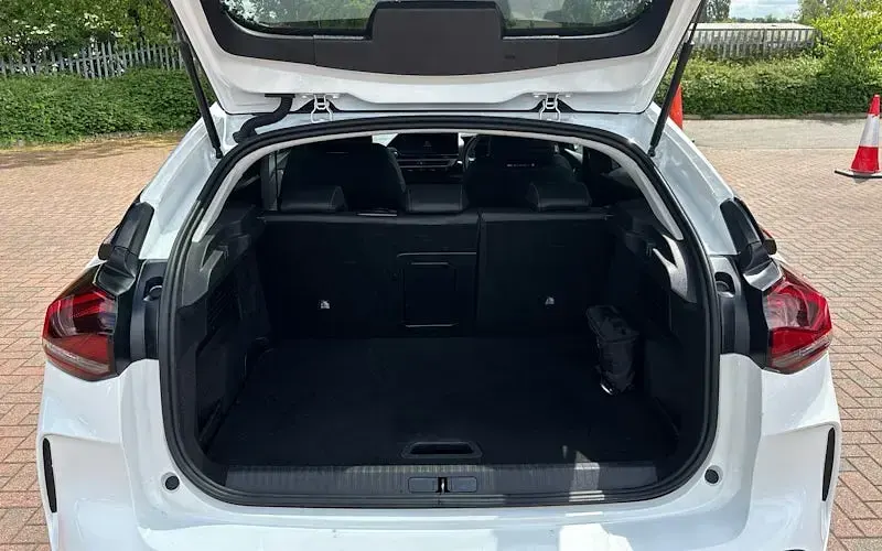 Used Citroën C4 PureTech 131 HP (96 kW) 2024 SUV