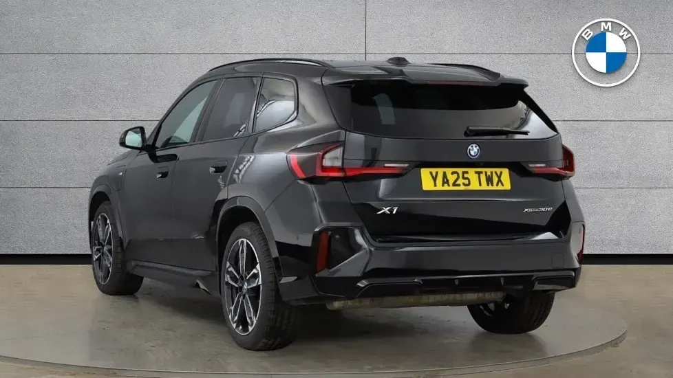 Używany BMW X1 M Sport 322 KM (236 kW) 2025 Czarny SUV