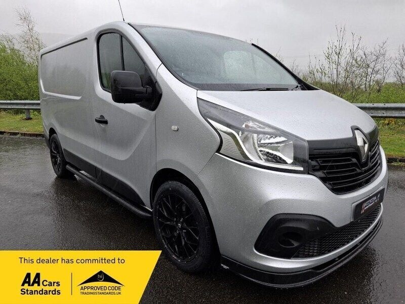 Silver Used 2016 Renault Trafic Business Van | £8,999 (Fair price) - Image 1/4