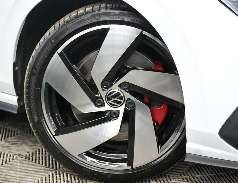 Used VW Golf VII GTI 245 HP (180 kW) 2021 White Hatchback