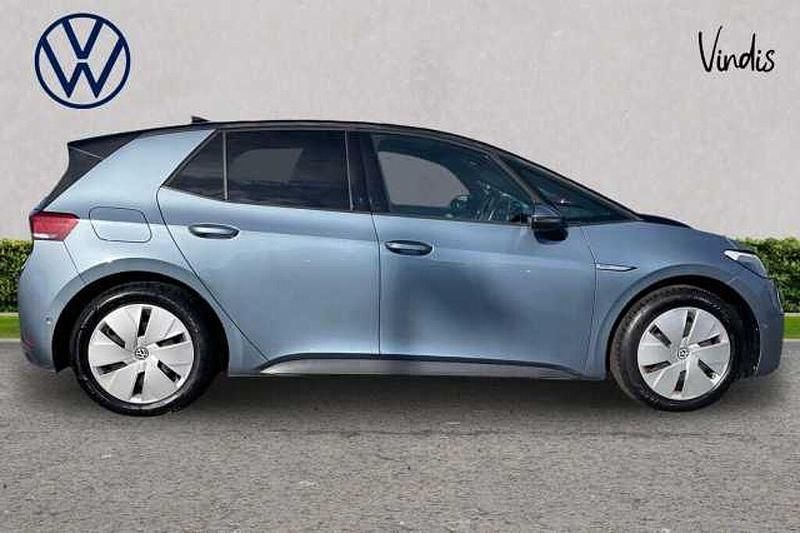 Used VW ID.3 Pro Performance 150 kW (204 HP) 2023 Blue Hatchback